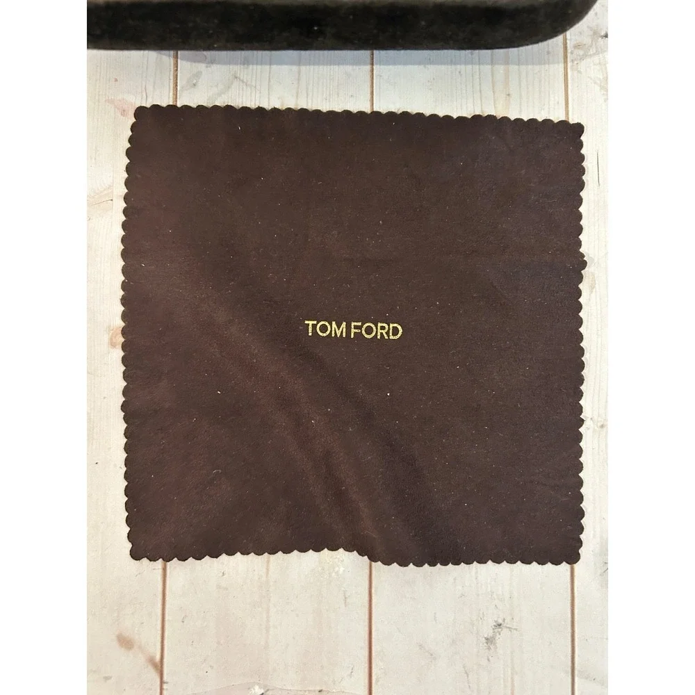 Tom Ford Eyeglasses Sunglasses Medium Velvet Hard Case Brown‎